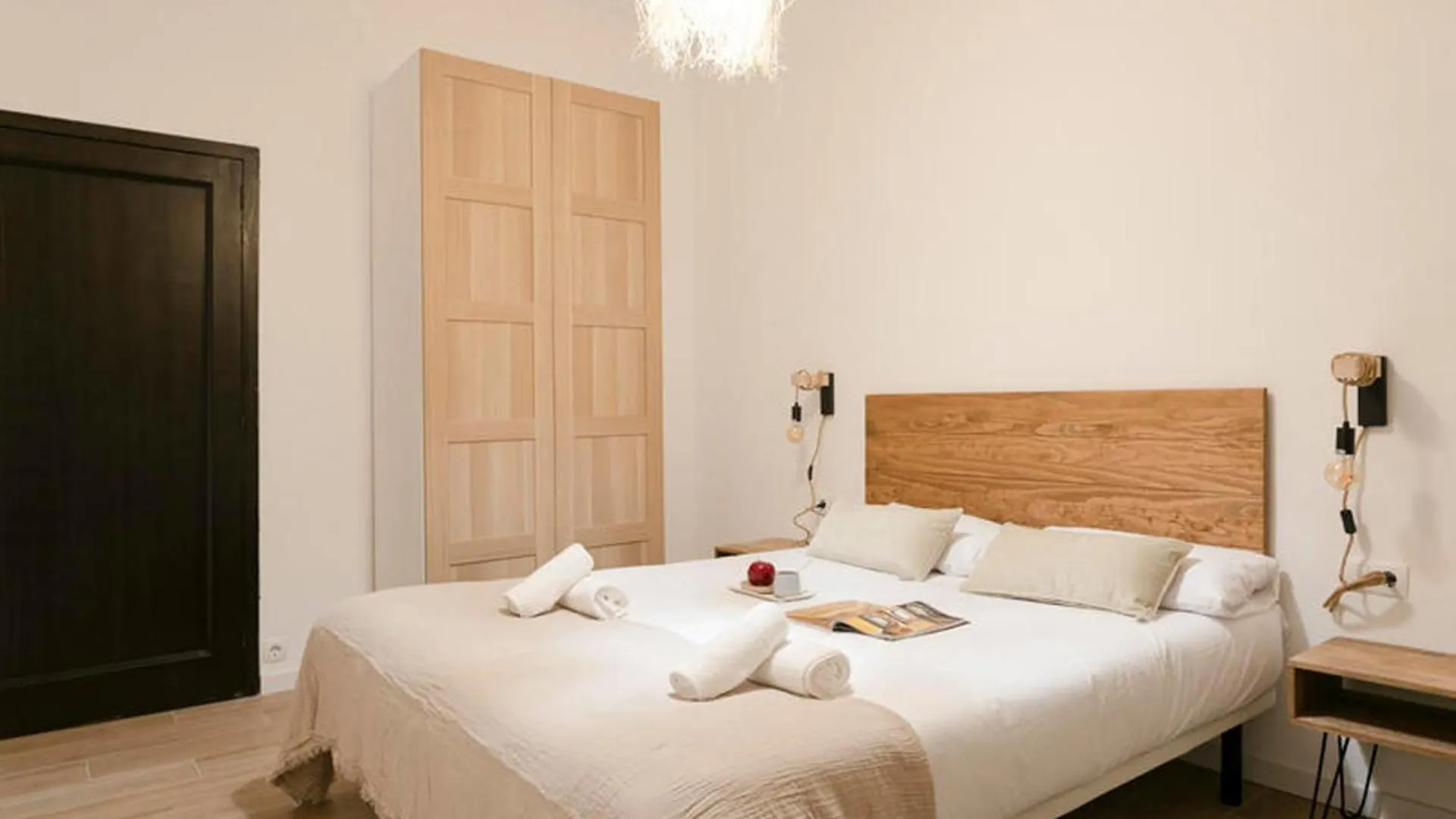 Great Eixample Apartment Barcelona